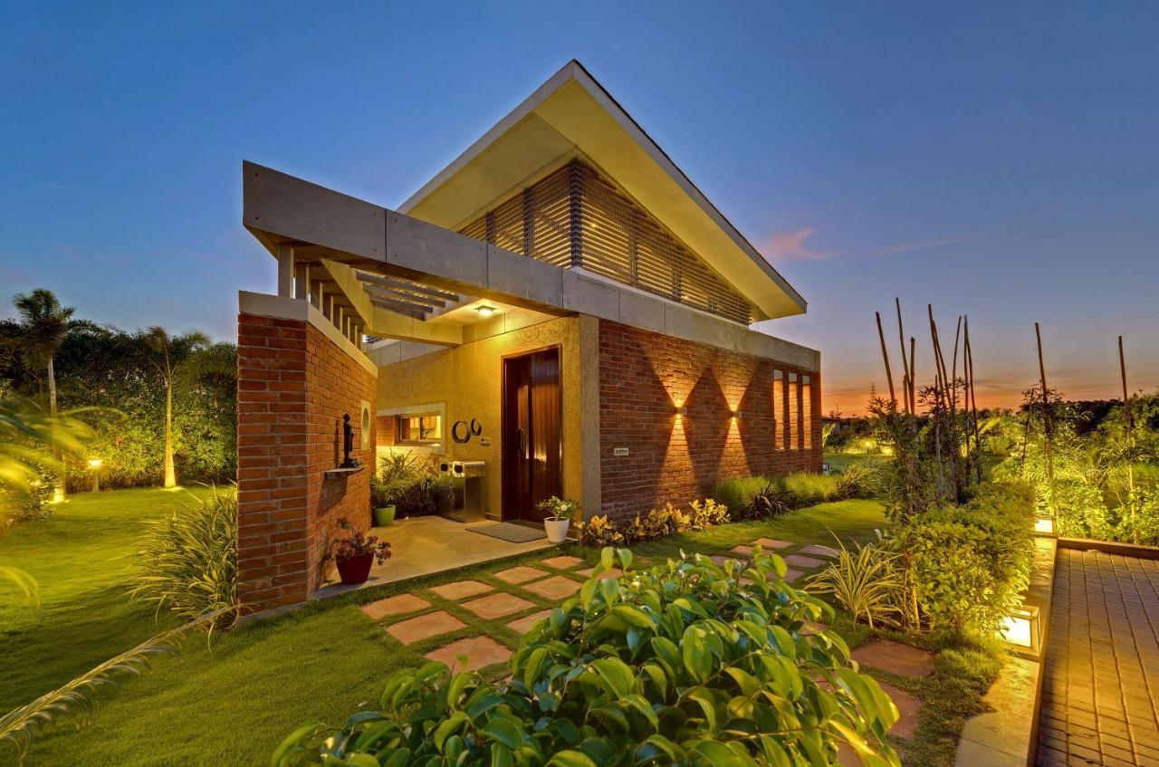 The Fern Royal Farm Resort, Anjār Exterior foto